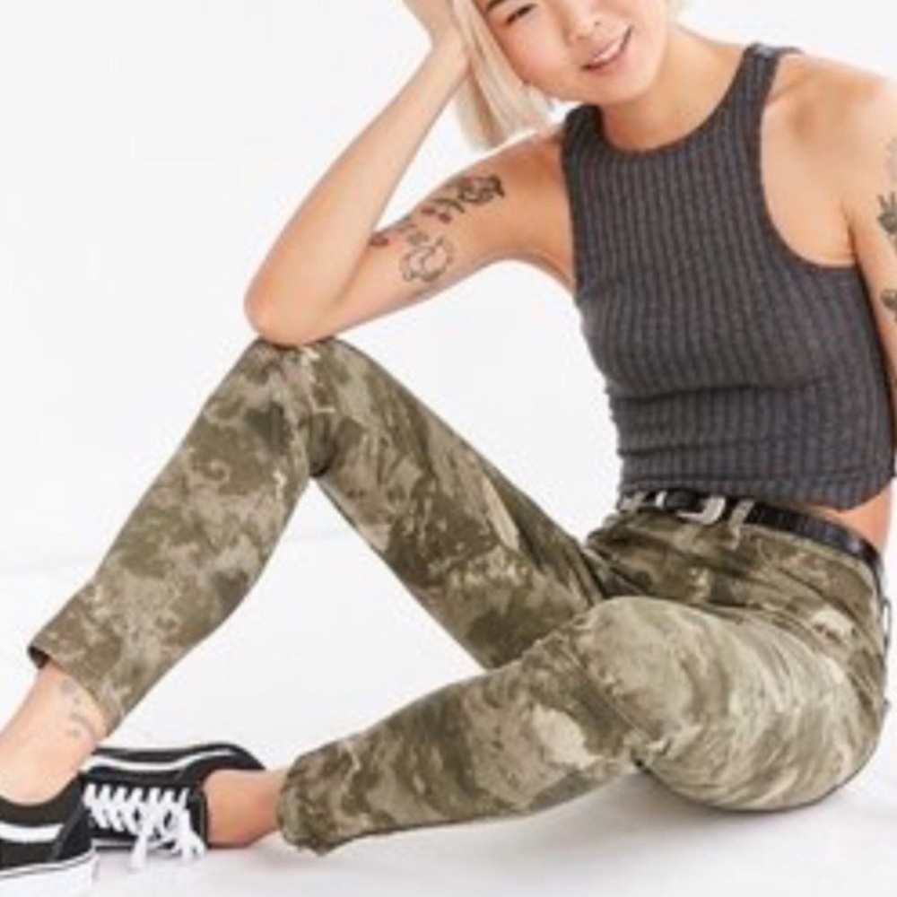 Urban Outfitters BDG camo pants jeans skinny leg ankle zip size 28 - Picture 1 of 12